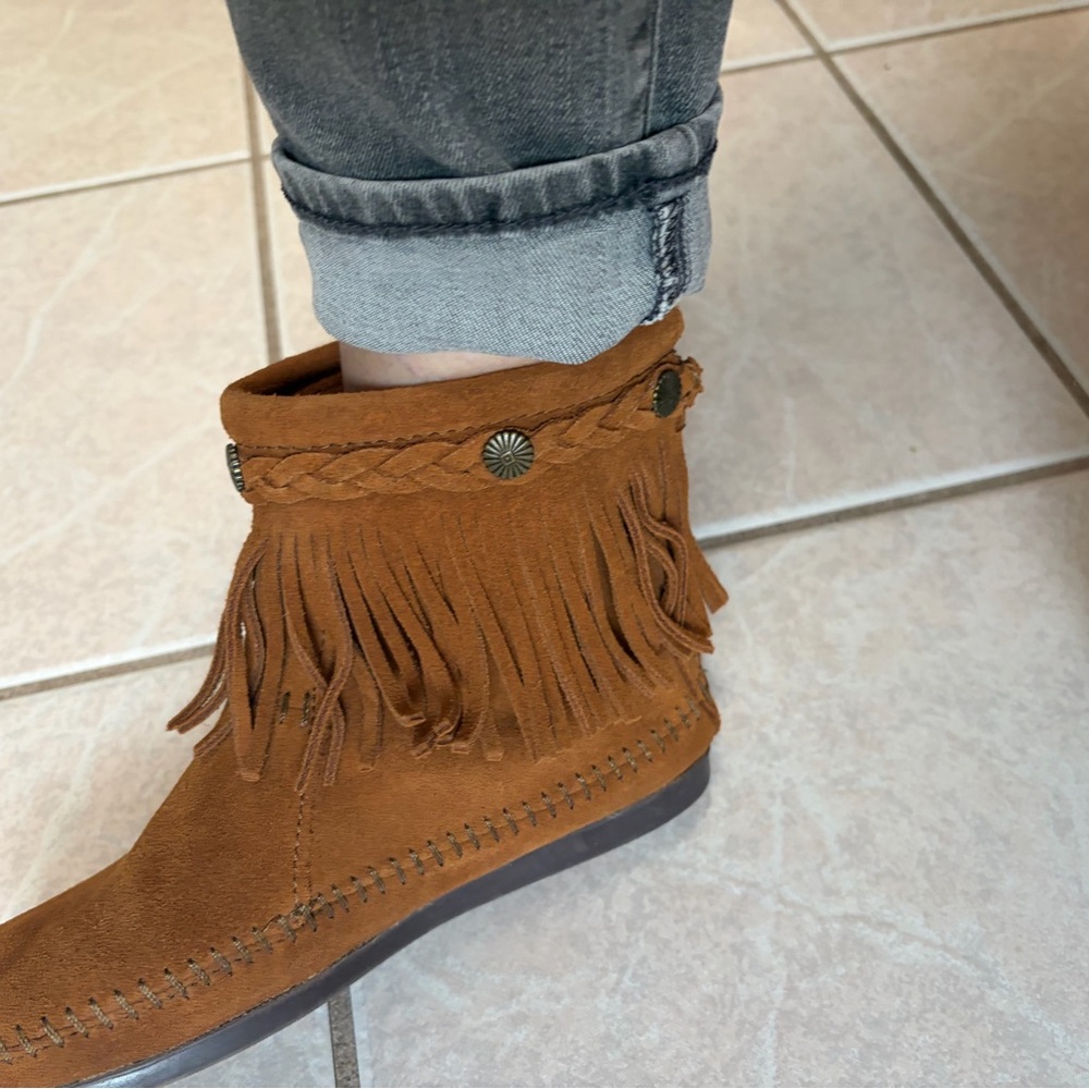 Minnetonka Brown Suede Fringe Bootie Moccasins - Picture 6 of 17